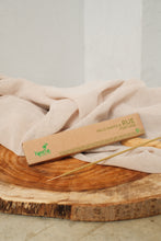 Load image into Gallery viewer, Palo Santo Incense Sticks: ISPALLA