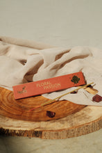 Load image into Gallery viewer, Palo Santo Incense Sticks: ISPALLA
