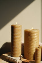 Load image into Gallery viewer, BeesWax Candles
