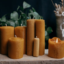 Load image into Gallery viewer, BeesWax Candles
